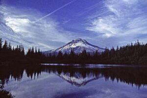 Spreading contrails, Mt Shasta, 1989