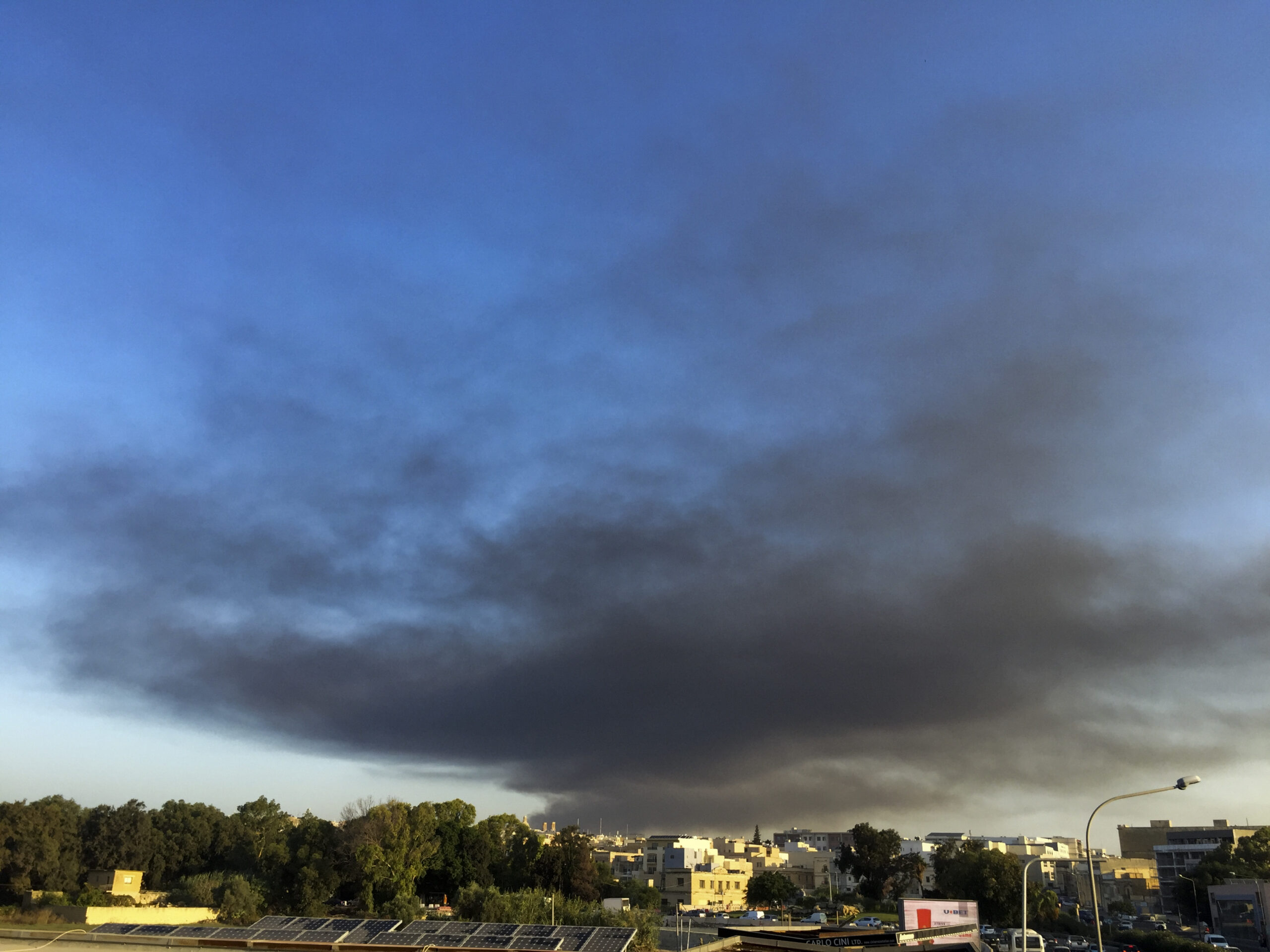 Stratus Fractus Clouds