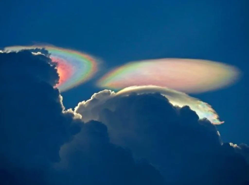 Iridescent Cloud over South Florida