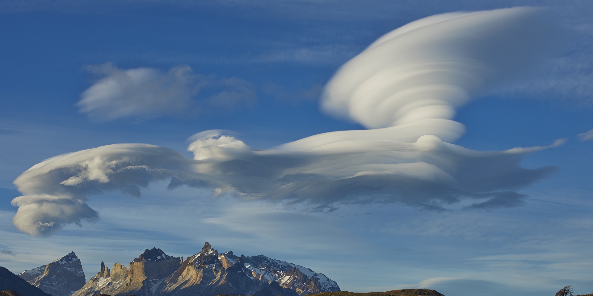 Lenticular Clouds