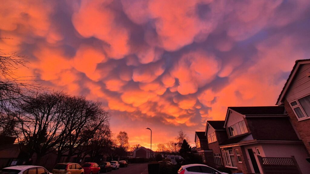 Mamatus clouds in the UK